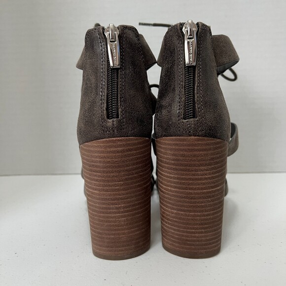 Vince Camuto Phandras Stacked Heel Sandal Heels Dark Taupe Women's 8 M - Picture 4 of 10